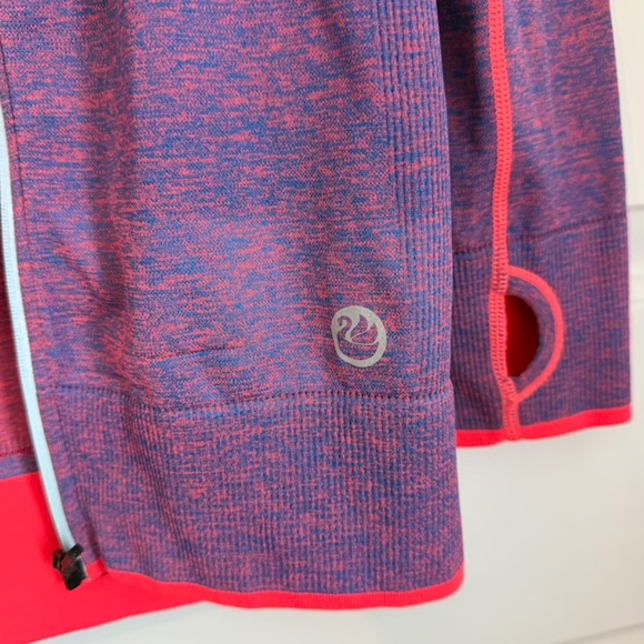 Gloria Vanderbilt Sport Zip Up Long Sleeved Athletic Top Small Base Layer Run - Picture 7 of 9